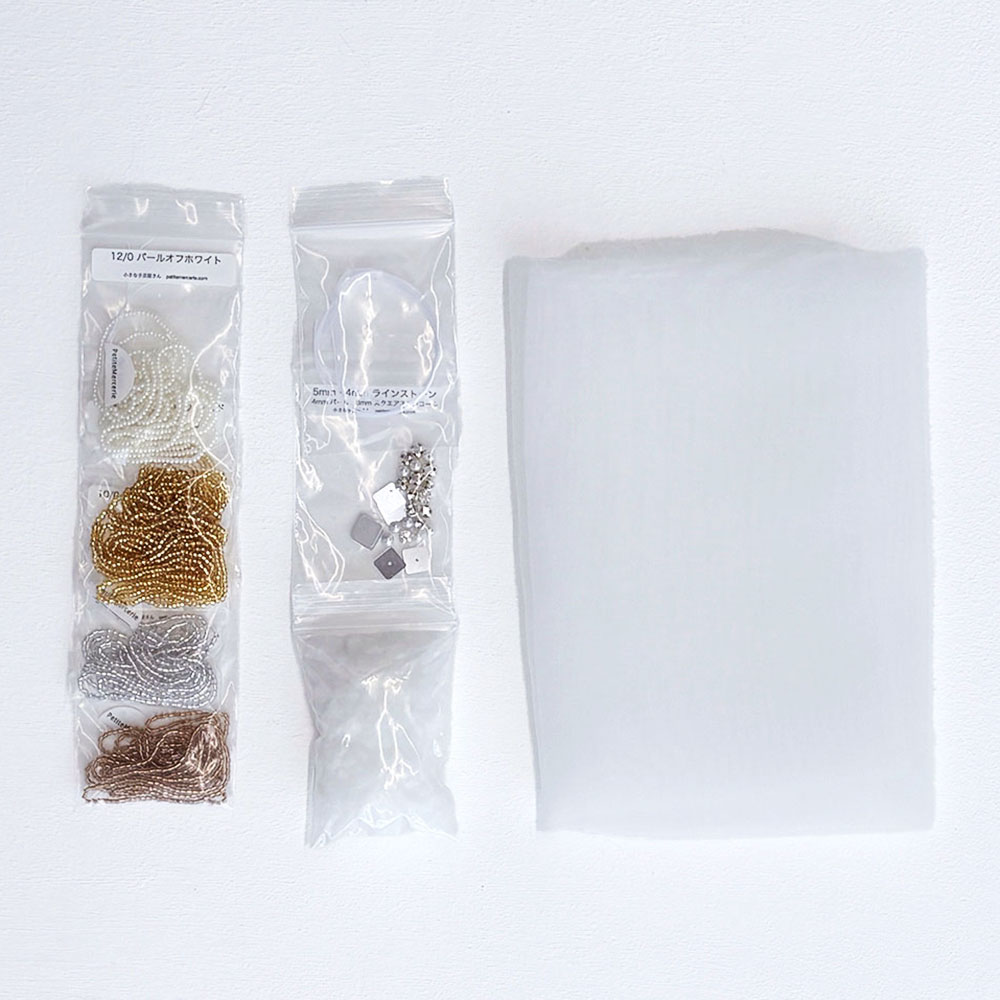 オートクチュール刺繍のクリスマスオーナメントキット