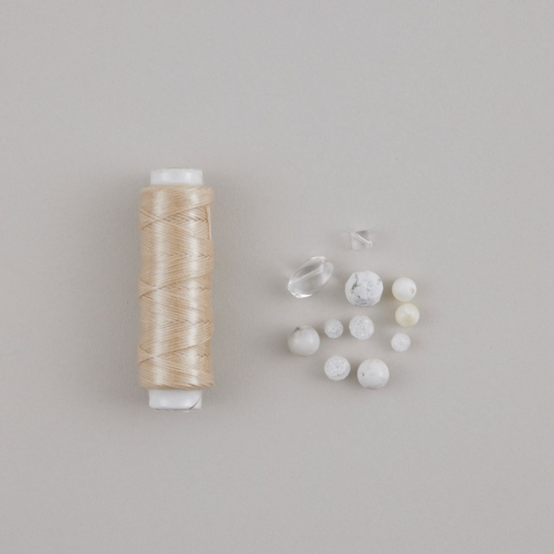 マクラメで編む天然石アクセサリー(水晶)