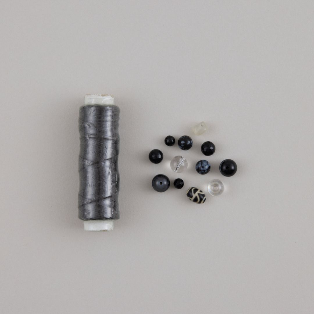 マクラメで編む天然石アクセサリー(オニキス)