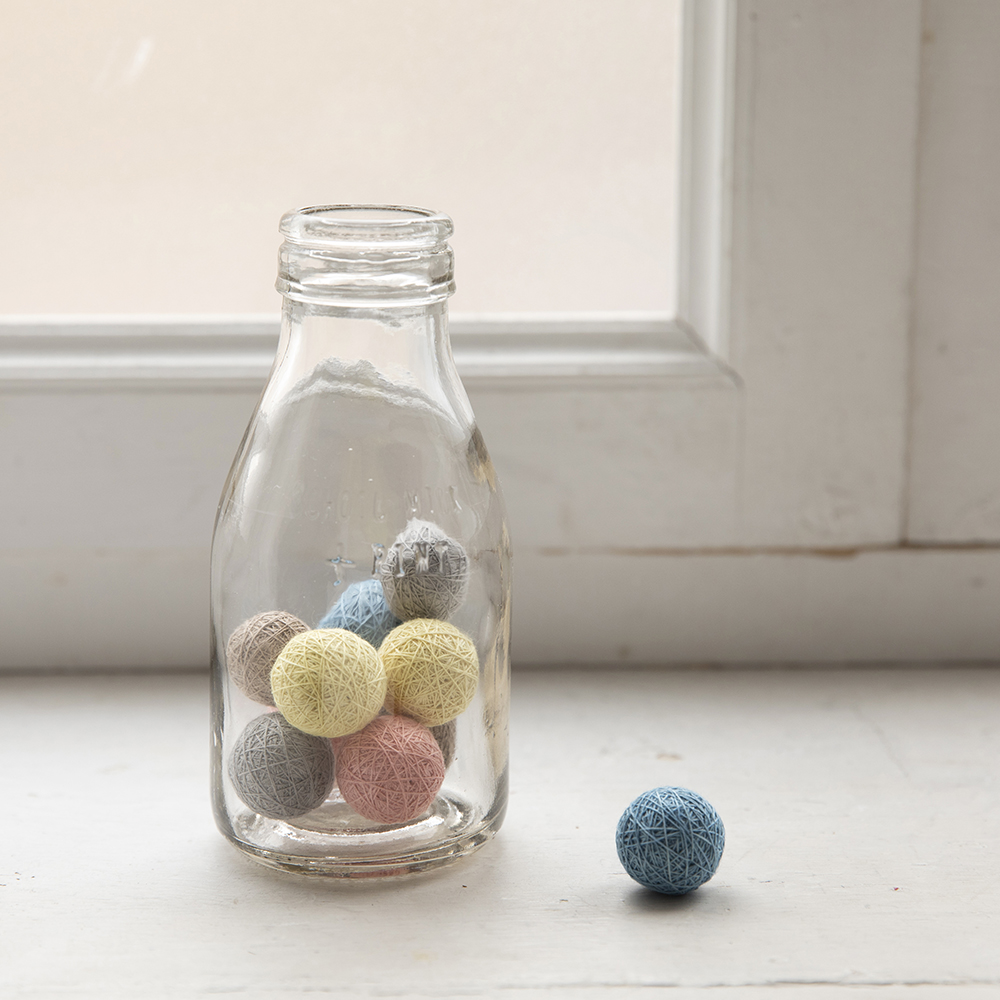 荒木永子さんの讃岐かがり手まり