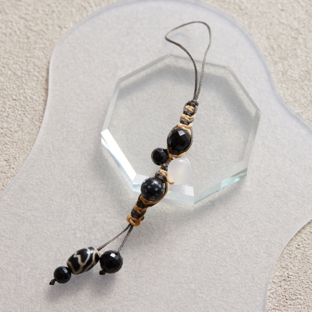 マクラメで編む天然石アクセサリー(オニキス)