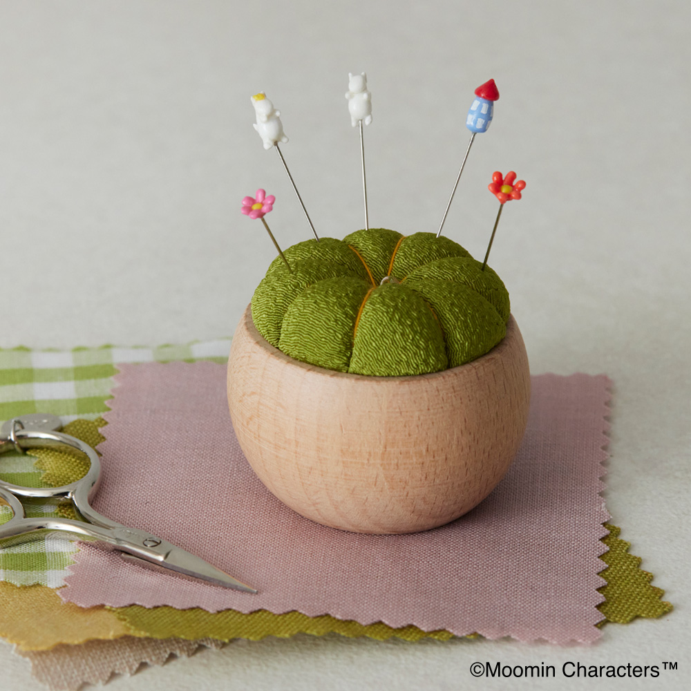 ムーミン ミニチュアまち針&針山〈ムーミン谷の春〉