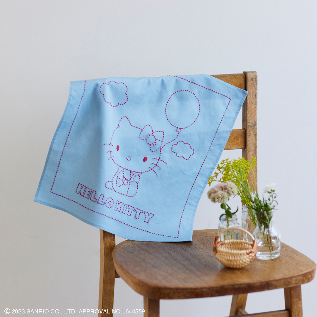 ハローキティ刺し子のフリークロス キティと風船