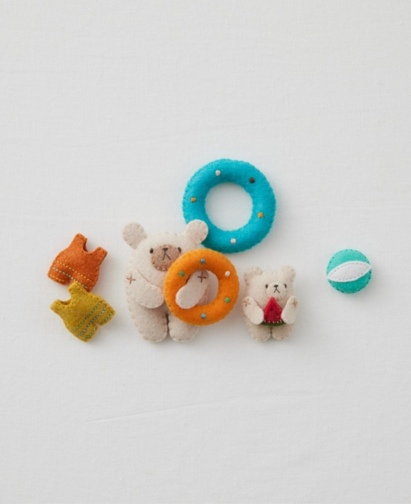 季節を楽しむ かわいいフェルトのマスコット