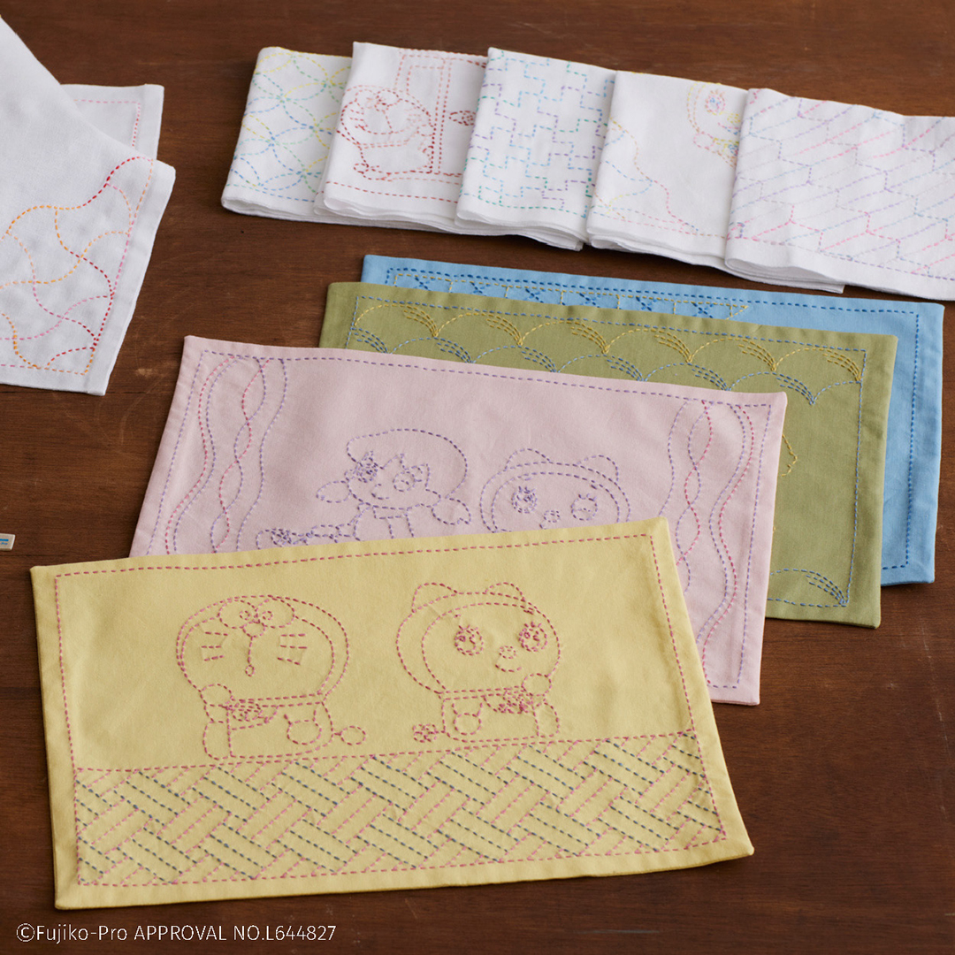 I’m Doraemon 和の伝統柄刺し子小もの 比翼井桁(ランチョンマット)