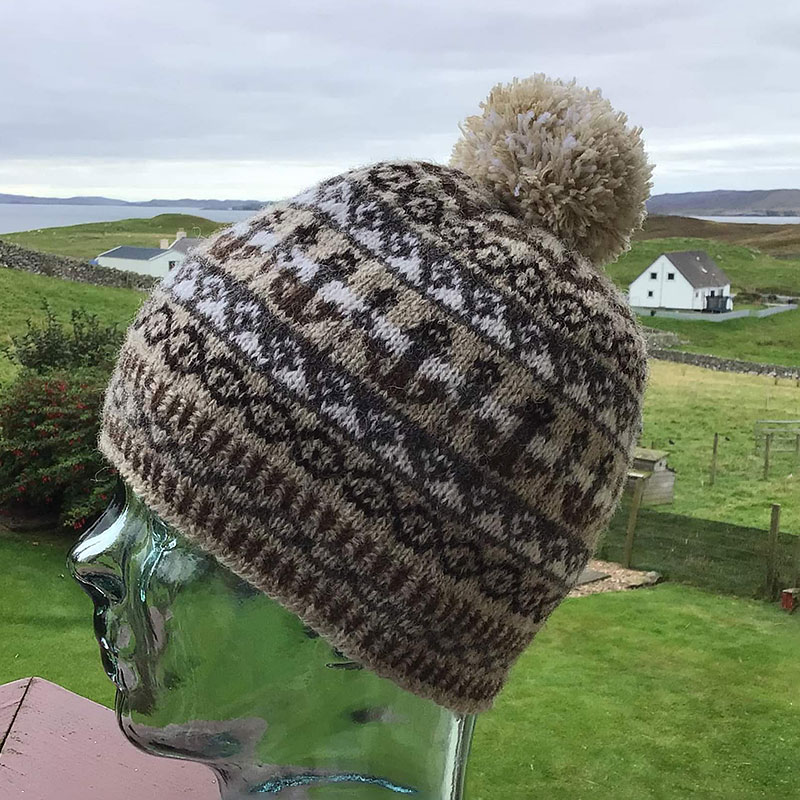 Shetland Wool Week 2022 帽子 Jamieson & Smi Smith