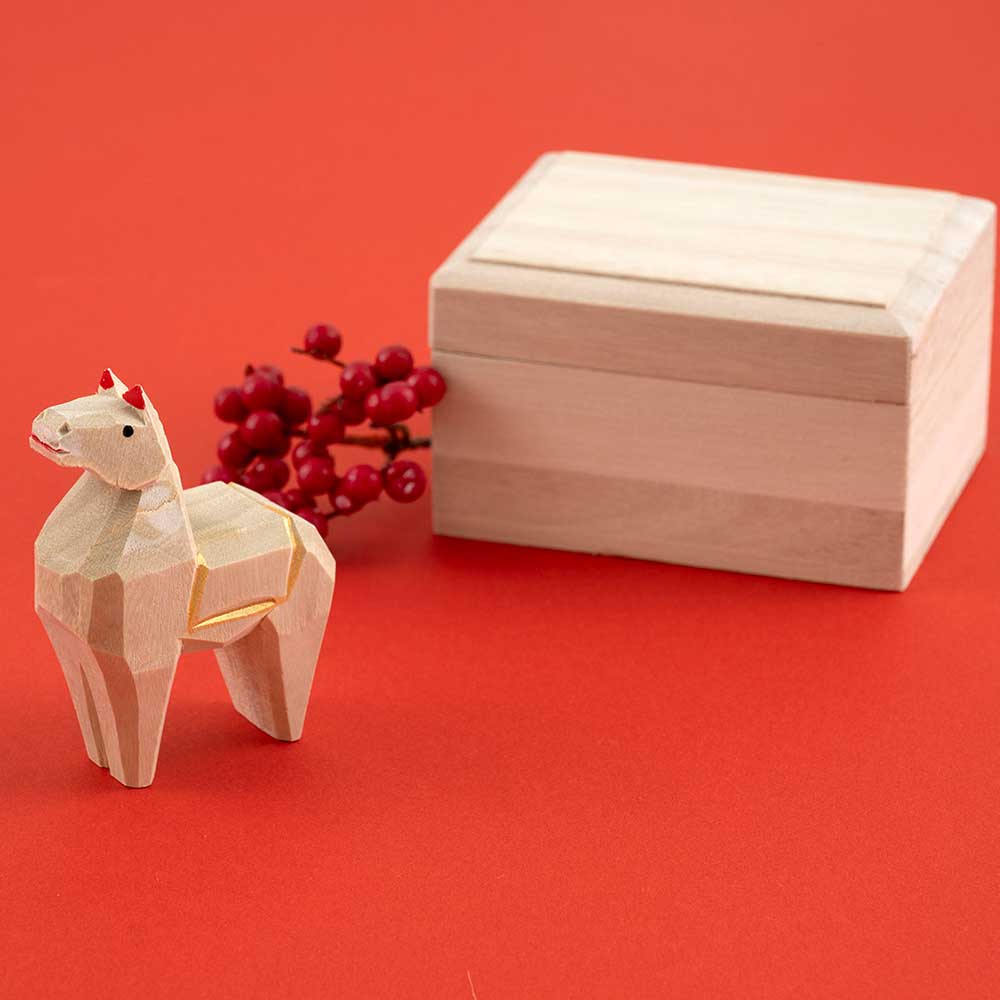 楠一刀彫［午］: 完成品・雑貨｜手づくりタウン by 日本ヴォーグ社