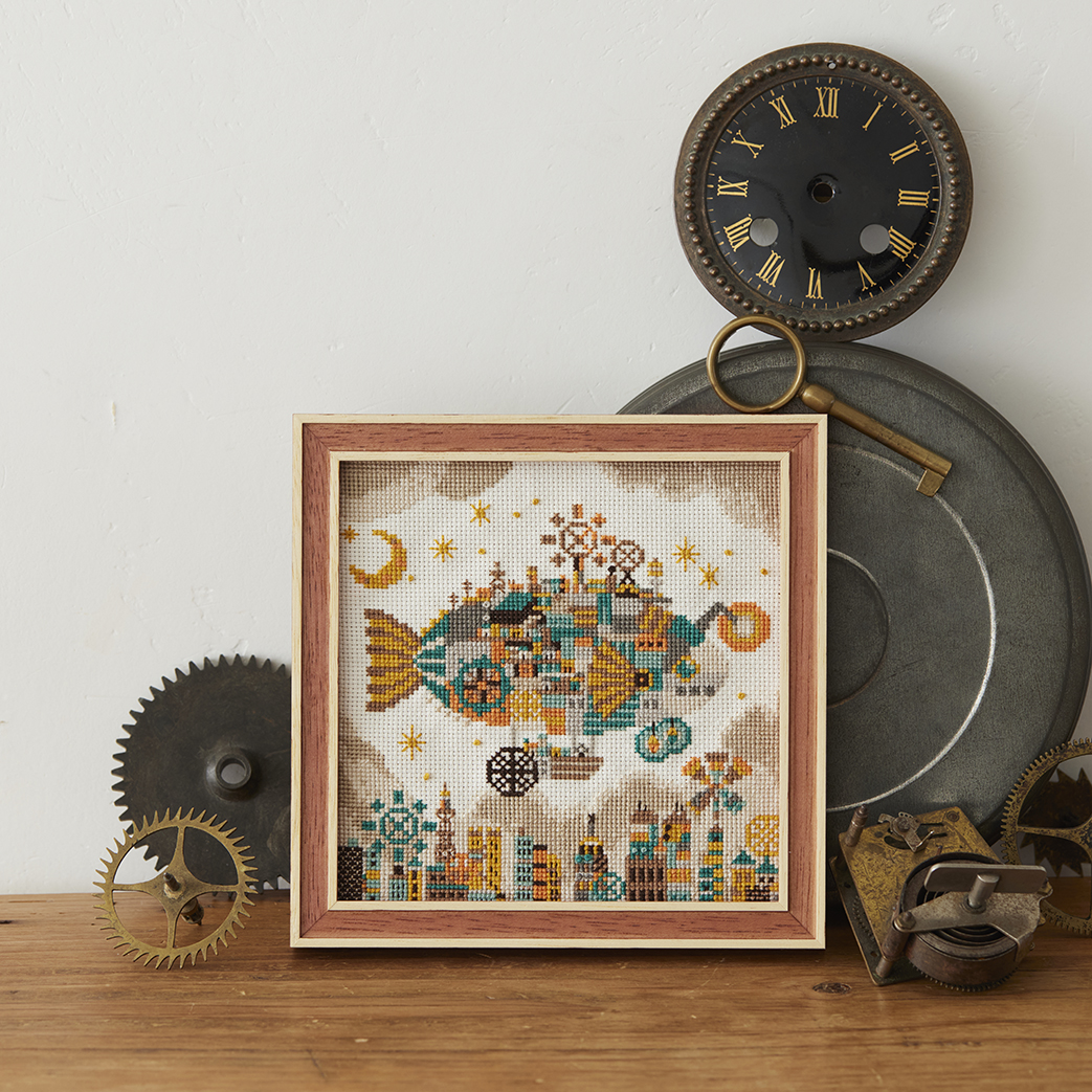 空想街雑貨店 空想の街 クロスステッチキット「空飛ぶ魚の街」