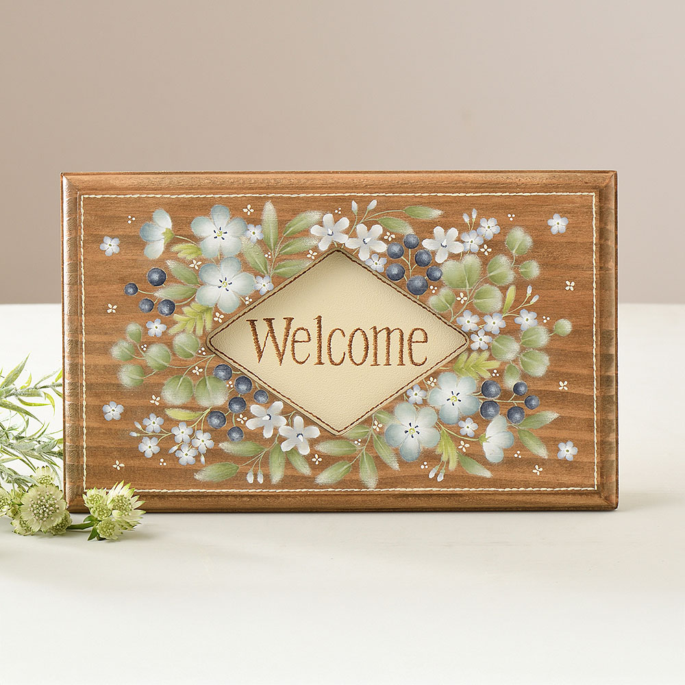 〈動画レッスン〉出口むつみの「ブルーフラワーのウエルカムプレート」を描く