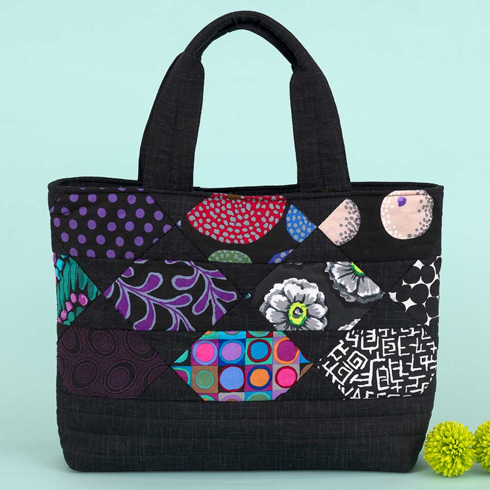 ハニーコムのバッグ ［ブラック］