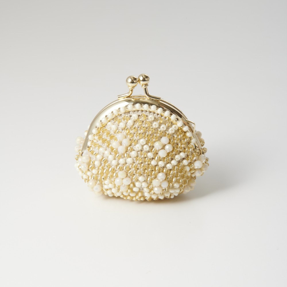 ビーズクロッシェ　プチフラワー