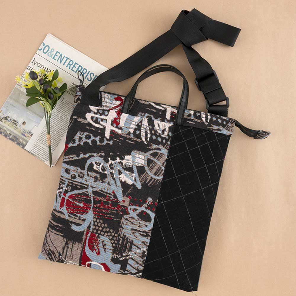 2色使いのショルダー