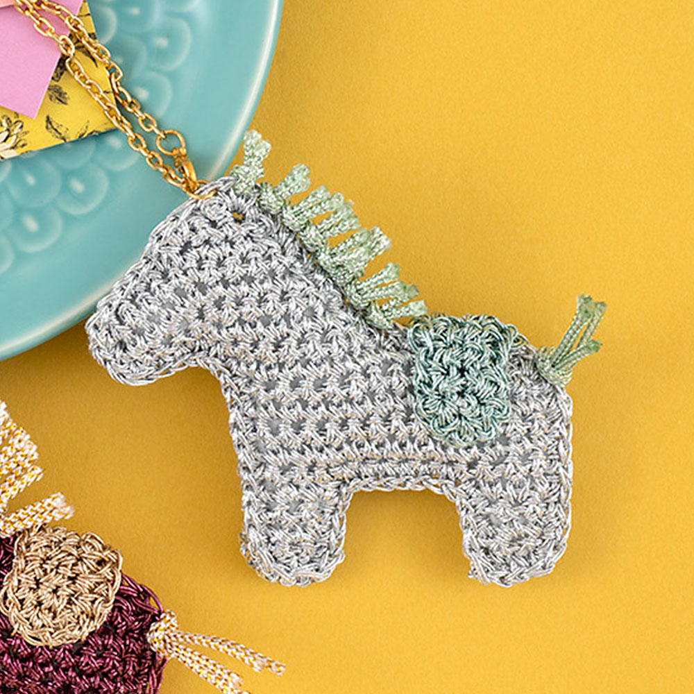 ホースチャーム［ブラン］