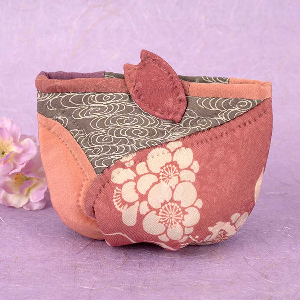 桜ほろほろポーチ