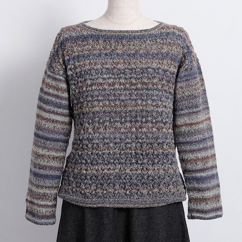 レーシーセーター