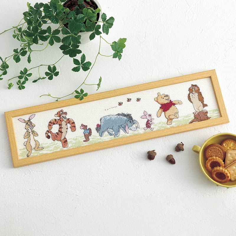 ホビーラホビーレ クロスステッチフレーム［くまのプーさん?森の冒険?］