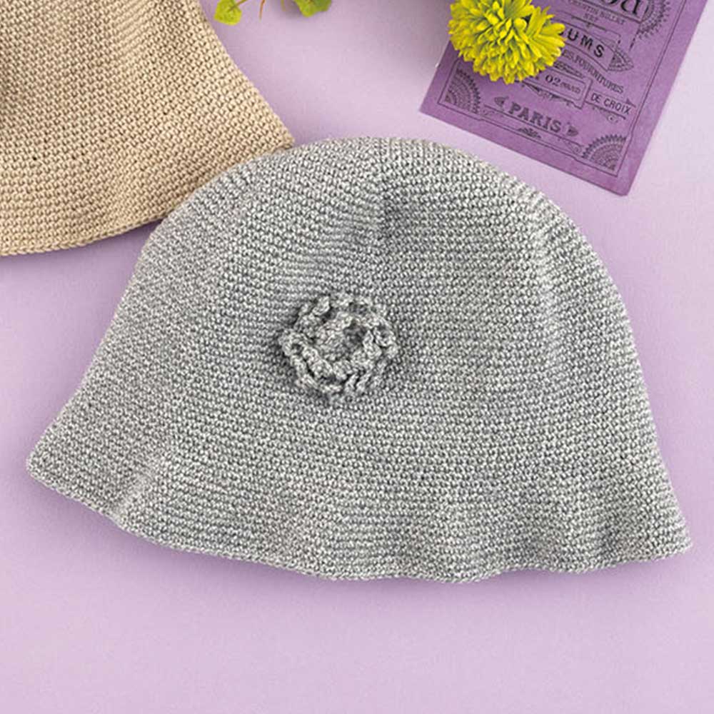 コサージュ付きの帽子［グレー］