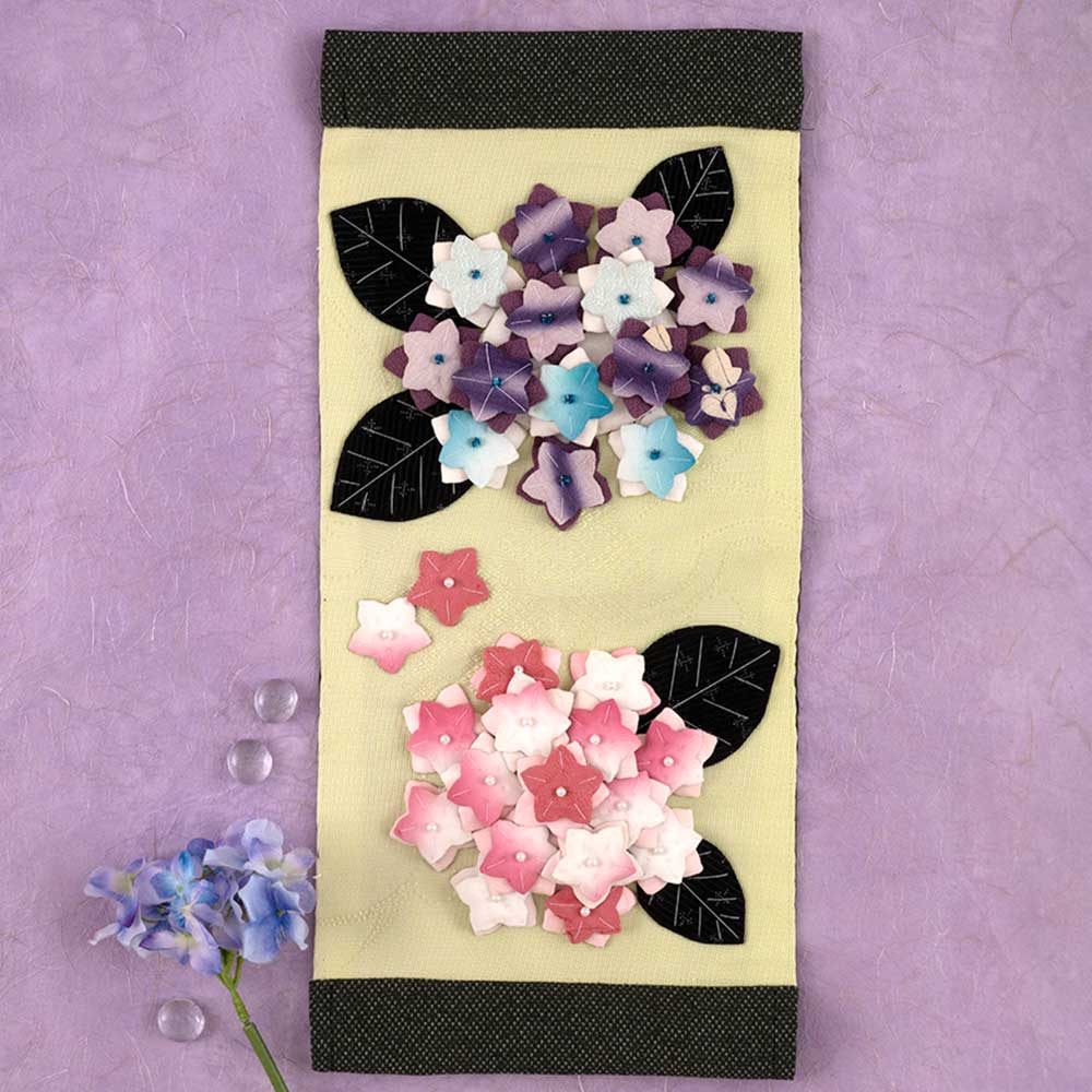 紫陽花のタペストリー