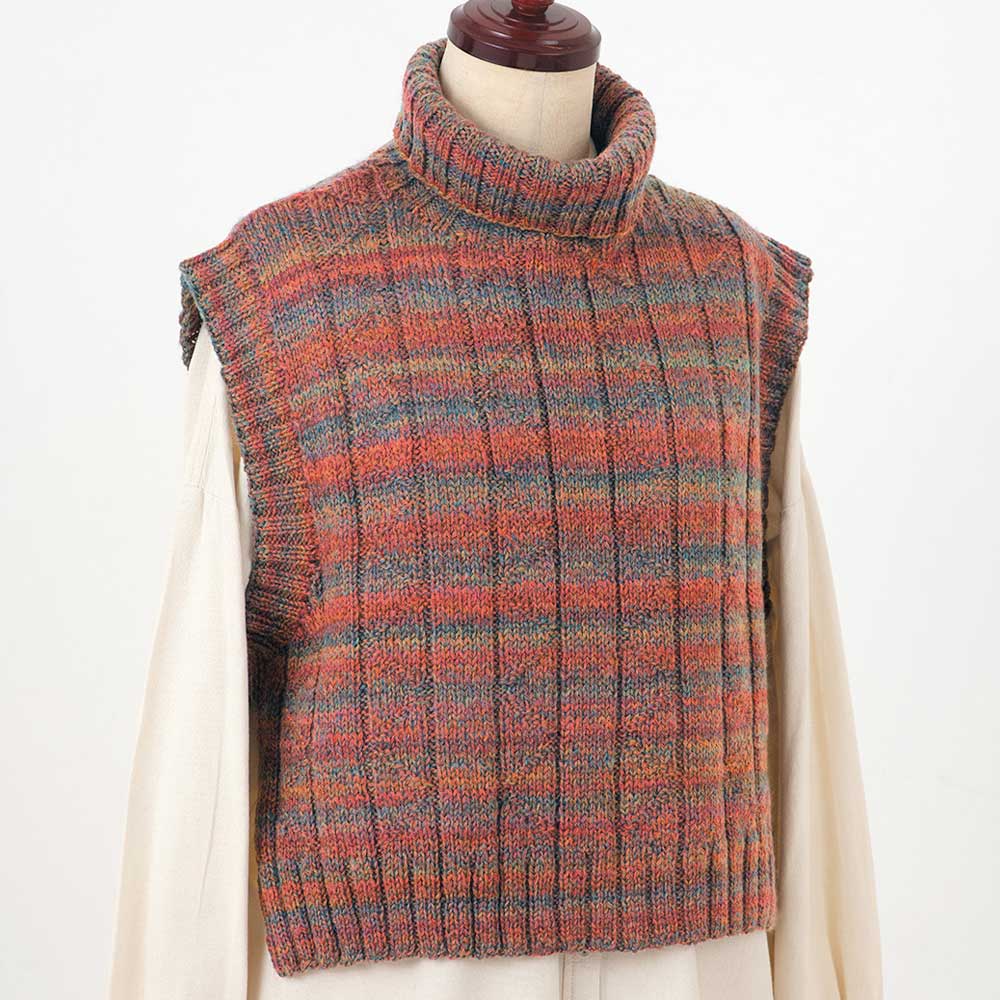 オフタートル脇スリットベスト