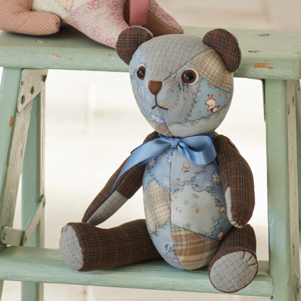 クレイジーキルトのベア ぬいぐるみ