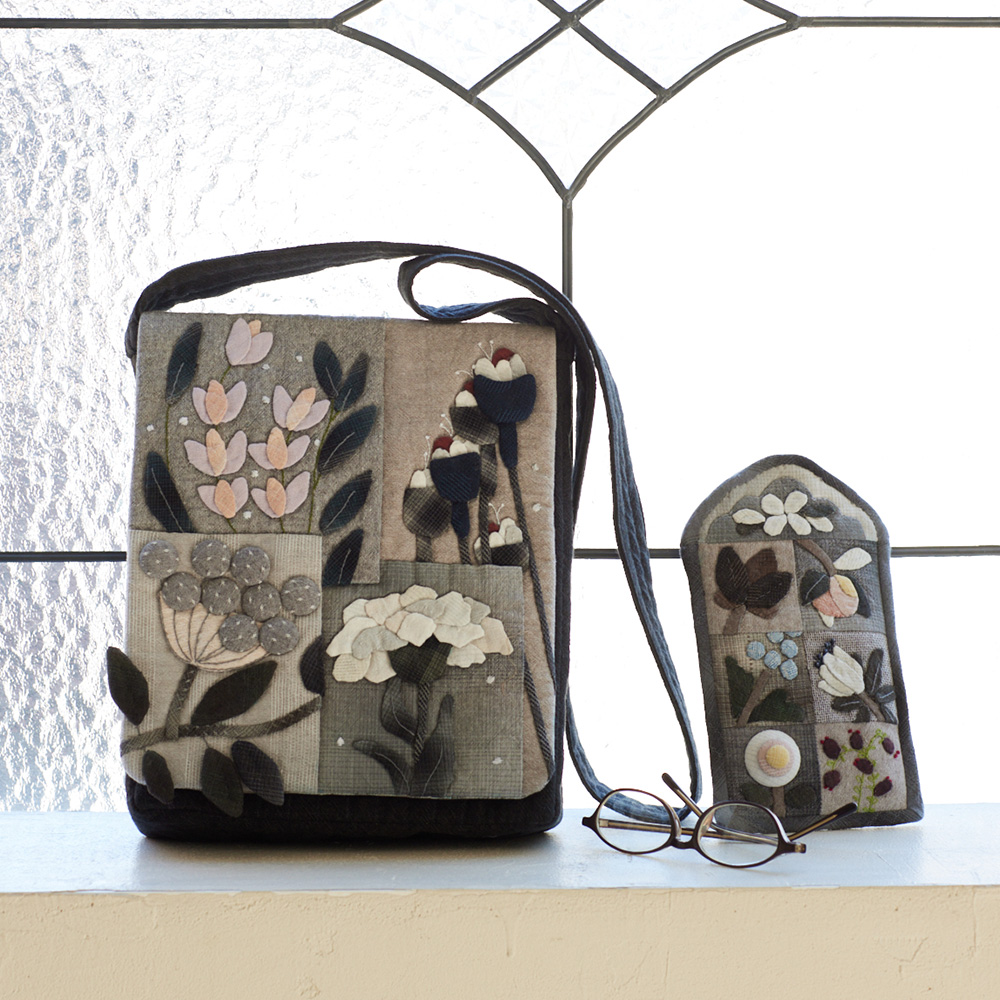 ショルダーバッグブルーム（メガネケースつき）