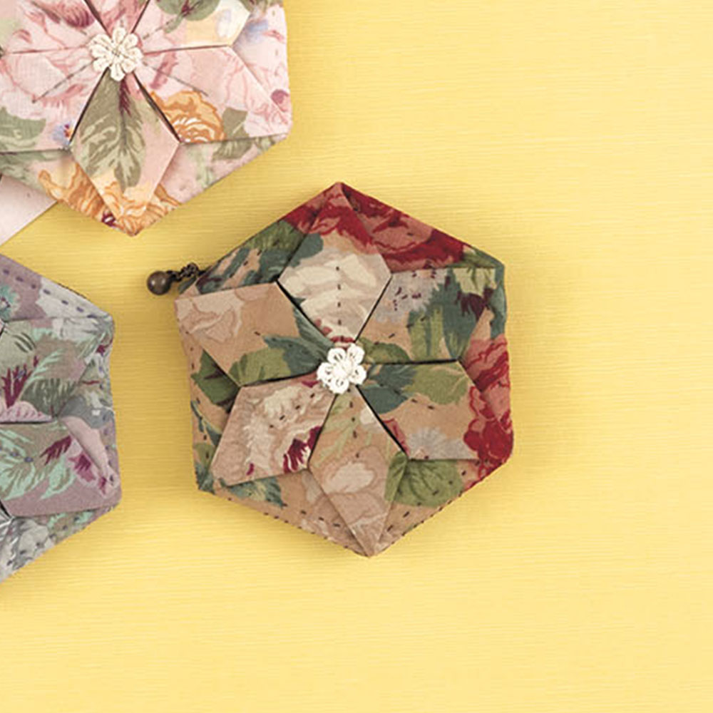 折り紙キルトのミニポーチ［レッド］