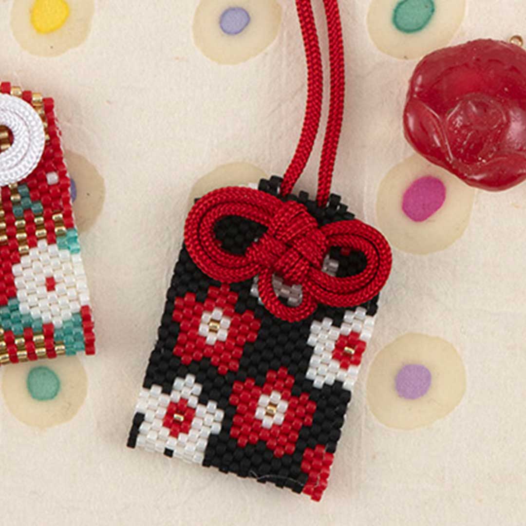 京・西陣柄　花お守り［梅］