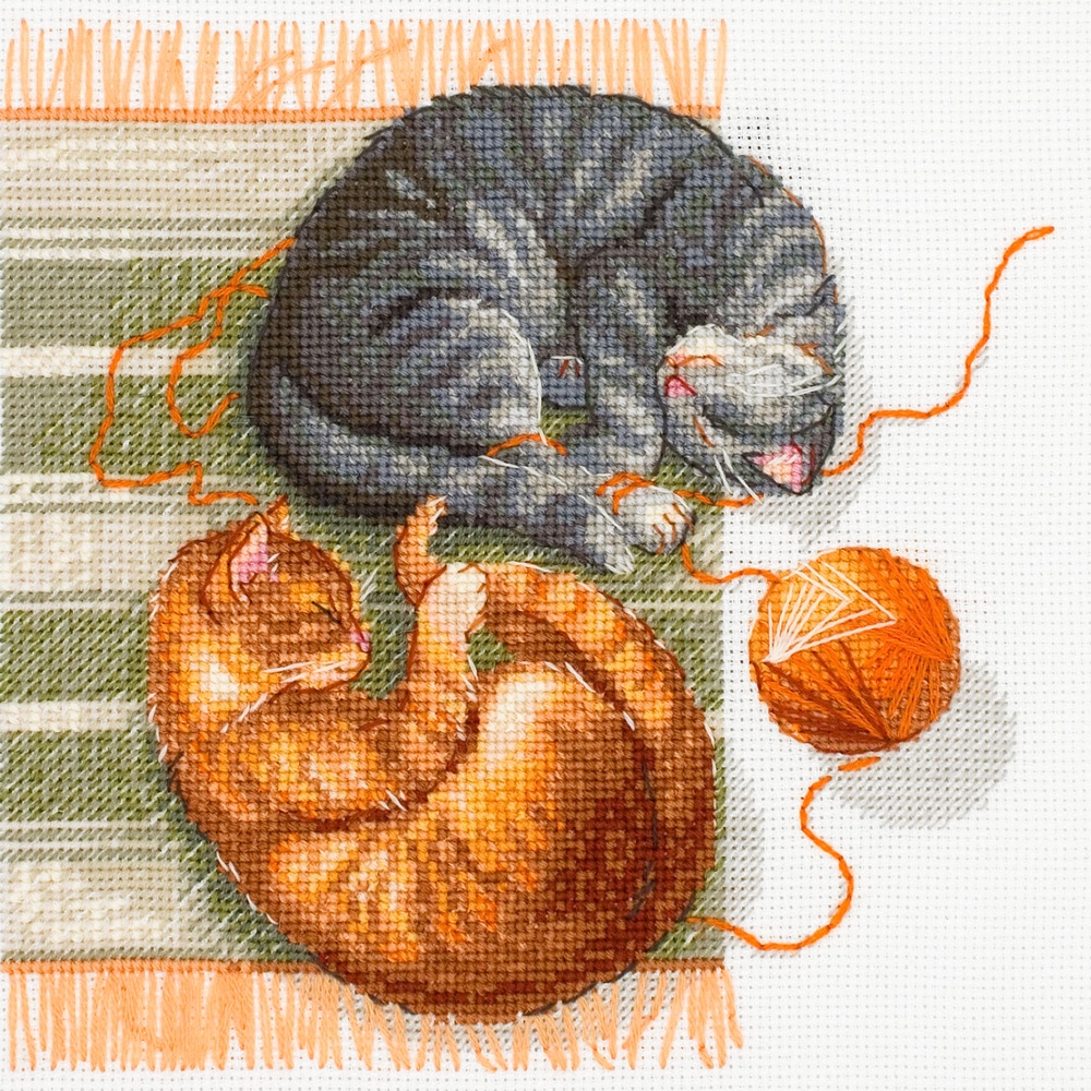 クロスステッチキット［キャッツ＆スレッド］