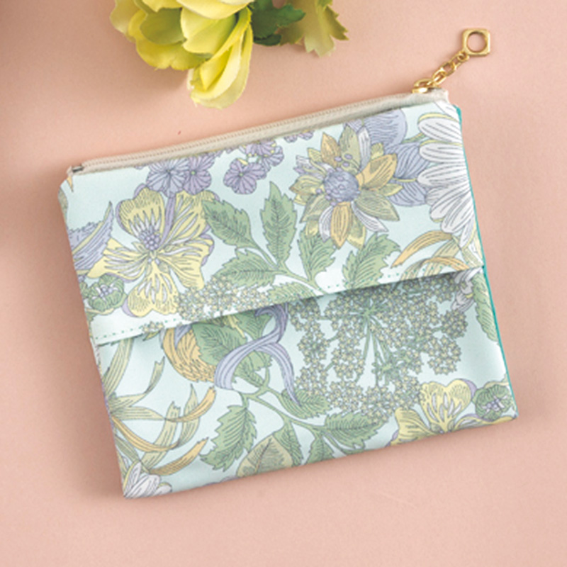 マスクポーチ　アンジェリカガーラ［ブルー］