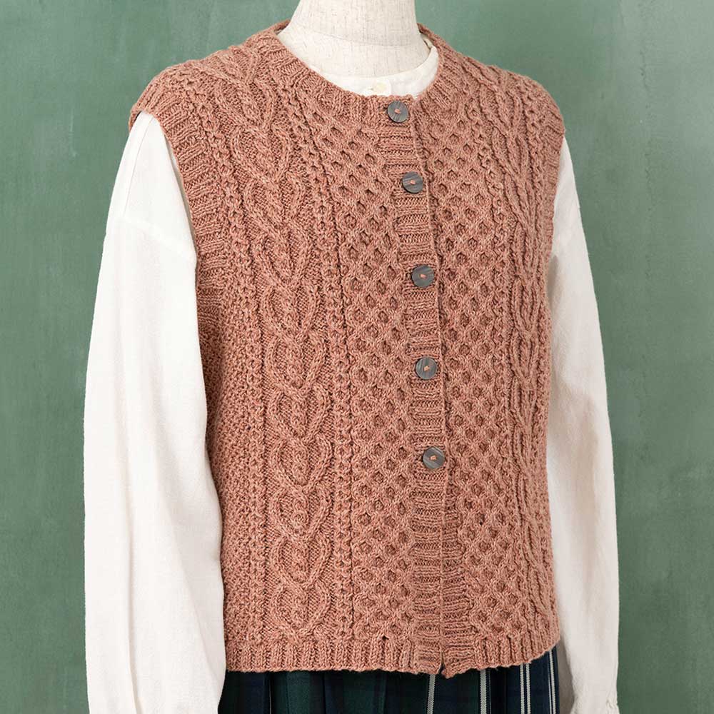 アランのボタンベスト