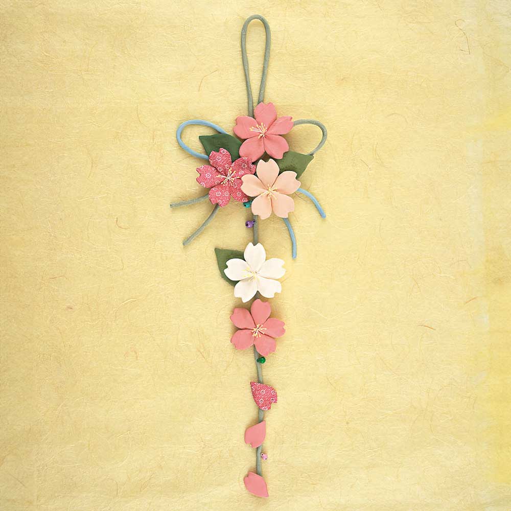 桜の吊るし飾り