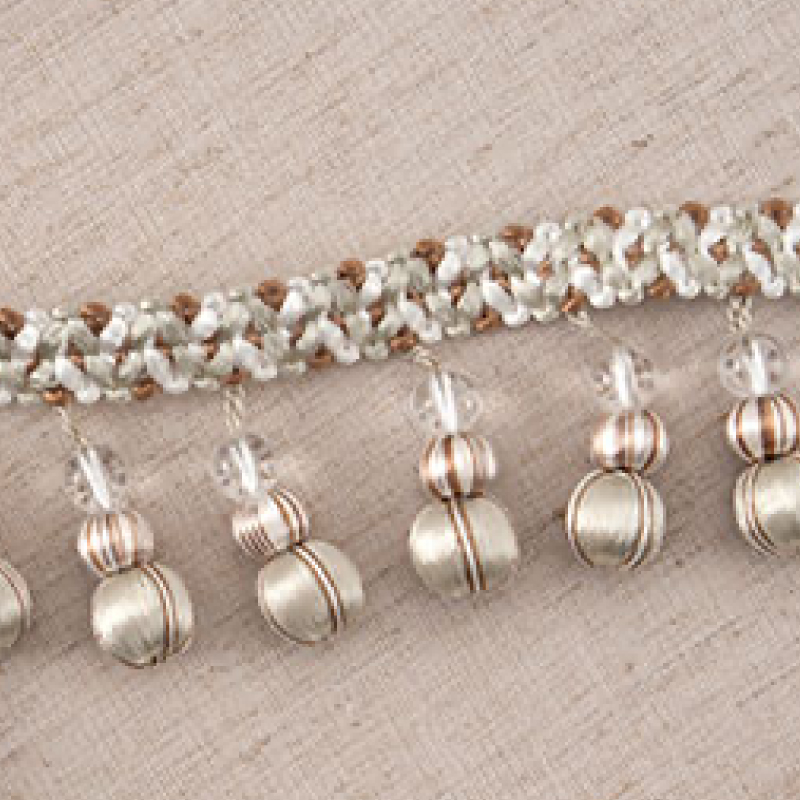 タッセル付ブレード