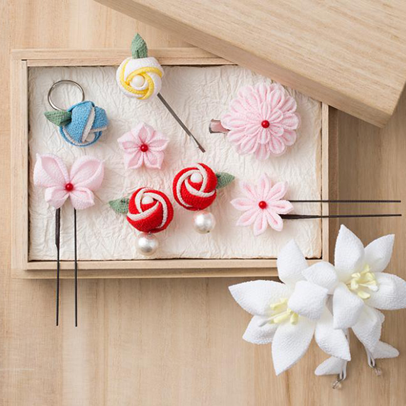 市宵さんのつまみ細工