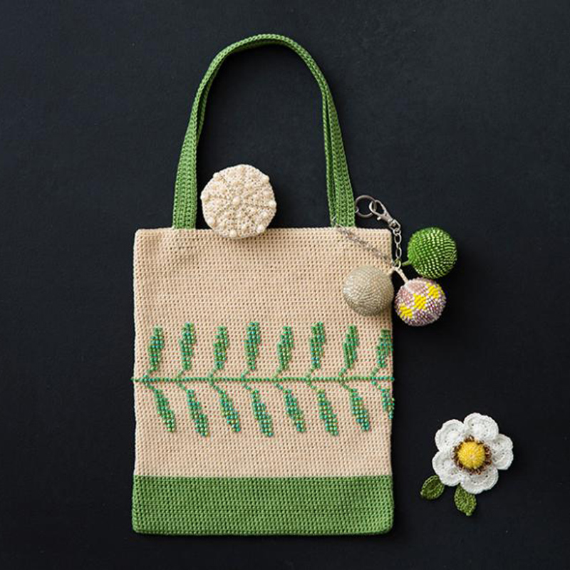 松本かおるさんのビーズ編み