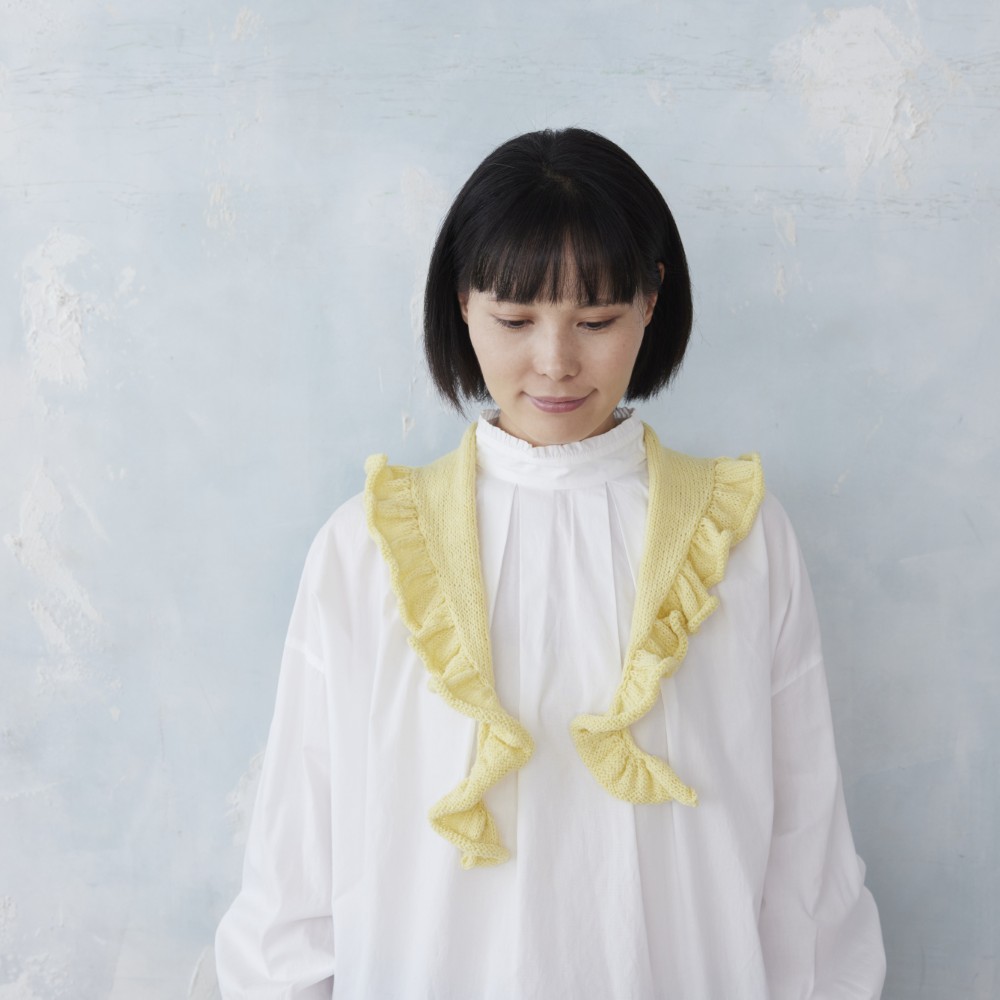 文章パターンで編む〈ポタリースカーフ〉カスタード