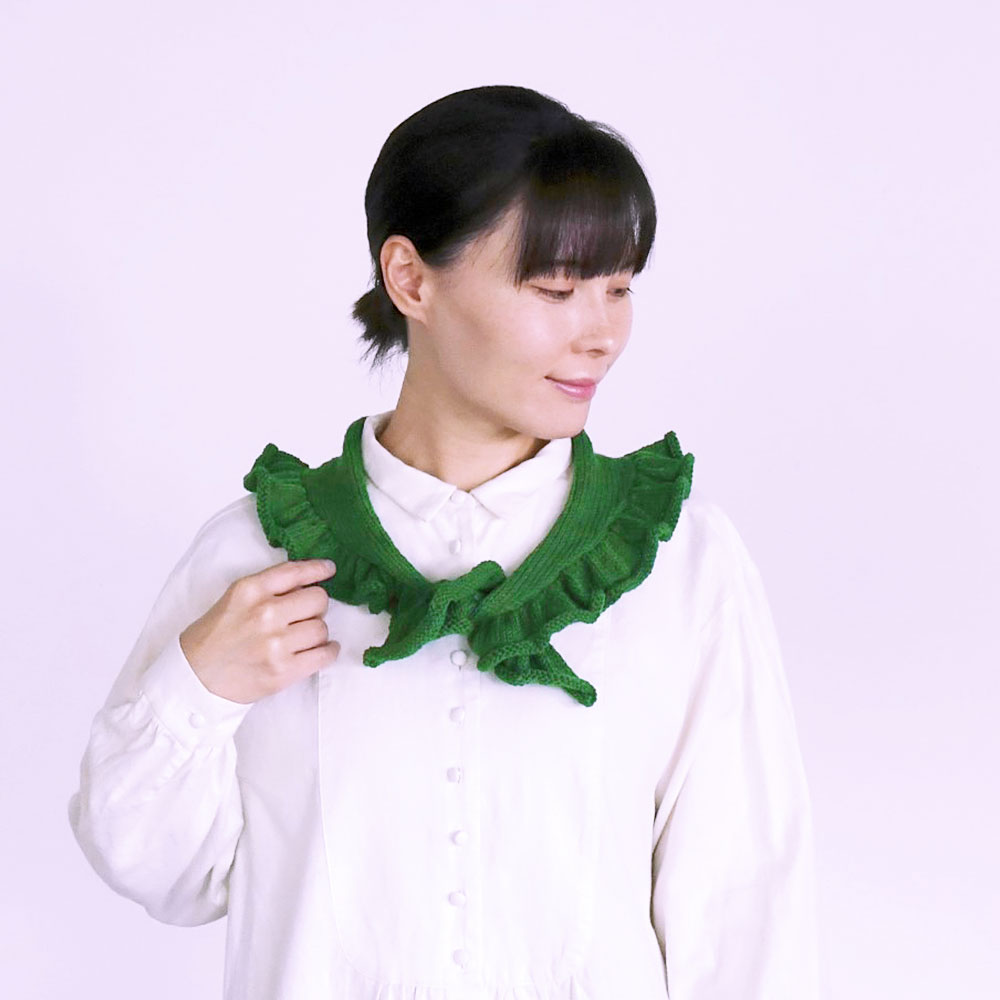 文章パターンで編む〈ポタリースカーフ〉ビリジアン