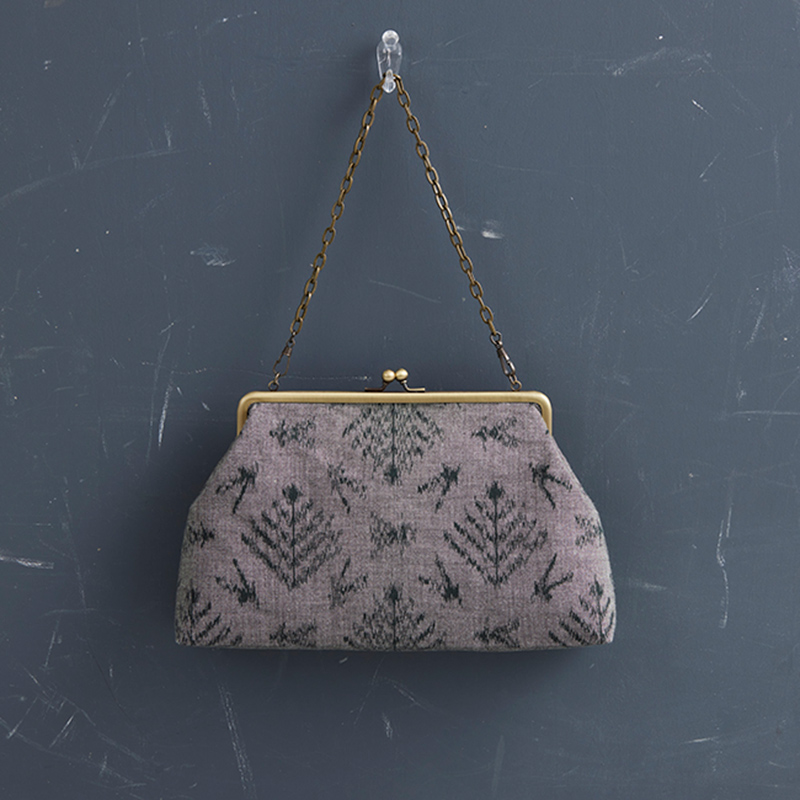 越膳夕香さんの久留米絣で作る カンつき口金のミニバッグ