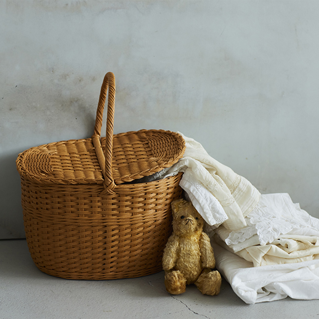 古木明美さんの 紙バンドで作る ポーランド風のピクニックバスケット