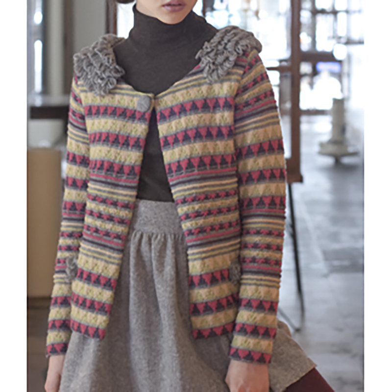 〈レシピ〉　編み込み模様のジャケット