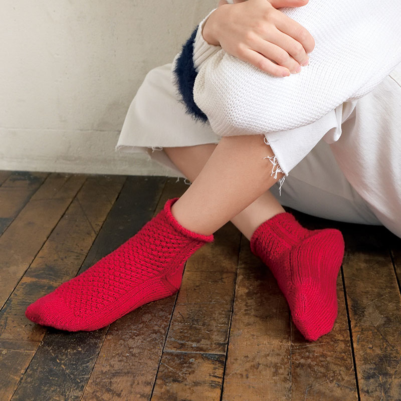 〈レシピ〉赤のショート丈の靴下