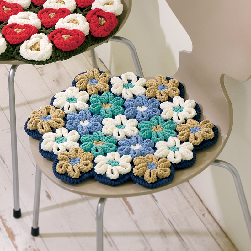 〈レシピ〉立体花モチーフの円座