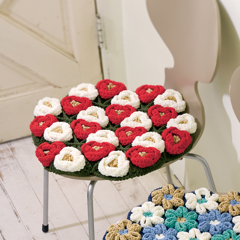 〈レシピ〉立体つばきモチーフの円座