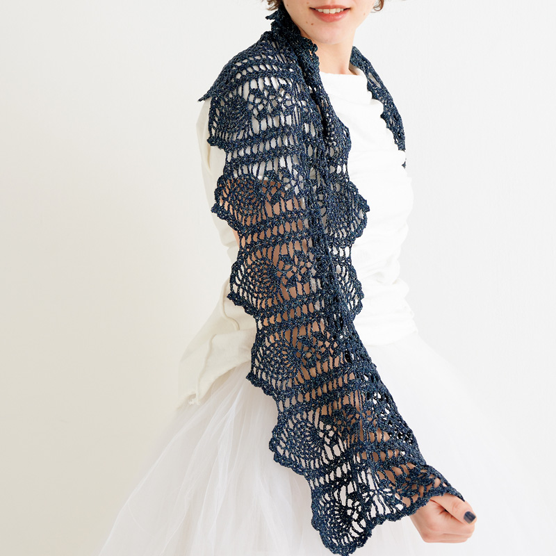 〈レシピ〉紺のパイナップル模様のショール