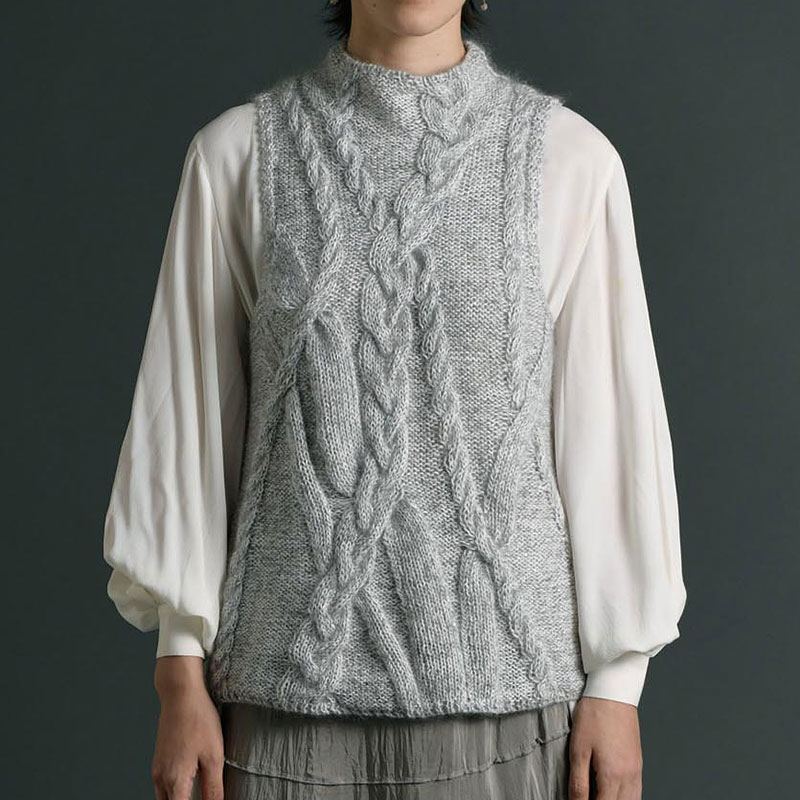 〈レシピ〉グレーのなわ編み模様のベスト