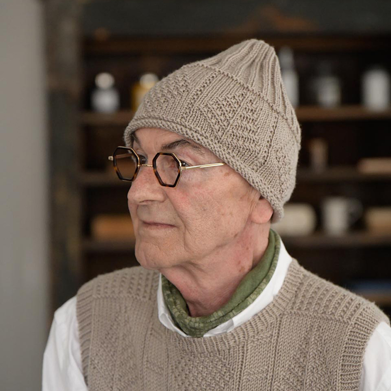 〈レシピ〉ベージュの帽子