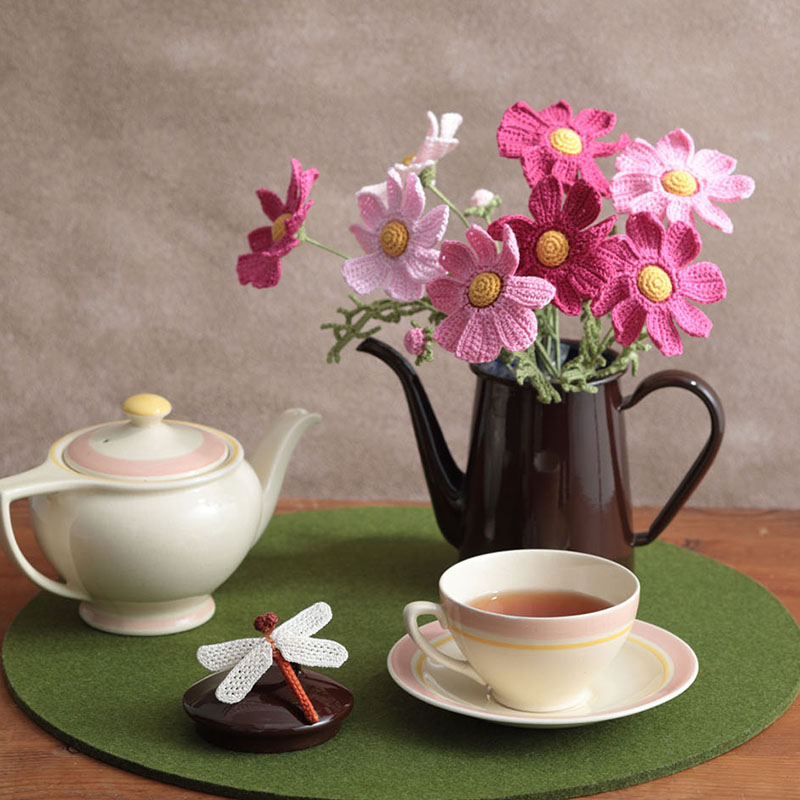 〈レシピ〉［秋の風物詩］コスモスと赤とんぼ