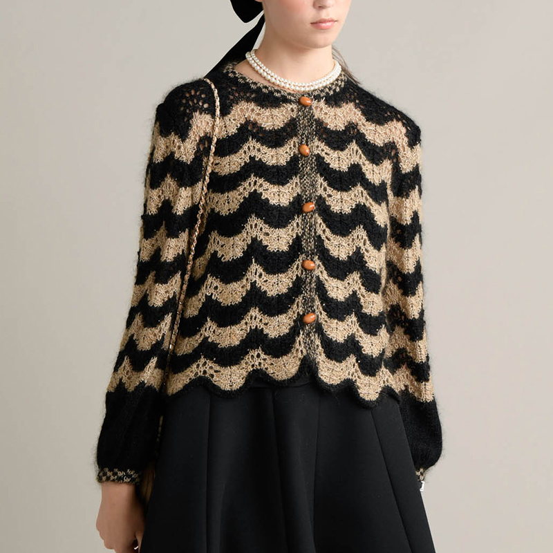 〈レシピ〉黒とベージュの縞のジャケット