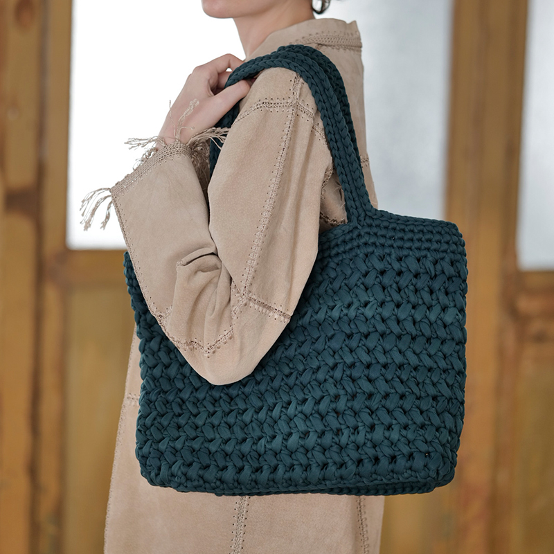 〈レシピ〉深緑のバッグ