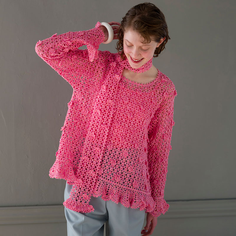 〈レシピ〉ピンクの花模様のプルオーバーとストール