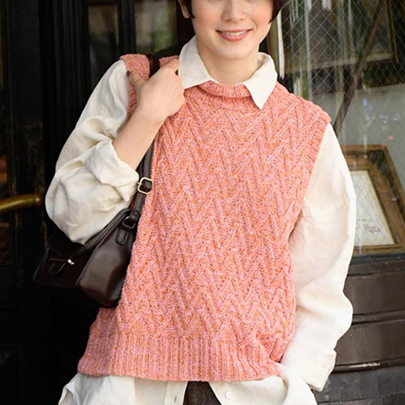 〈レシピ〉オレンジ色のジグザグ模様のベスト